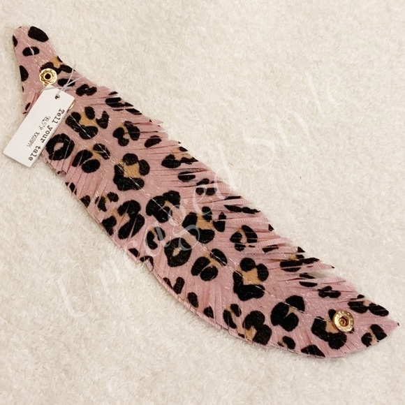 NWT Pink Leopard Fringe Snap Bracelet | Animal Print Faux Leather Cuff - Picture 12 of 13